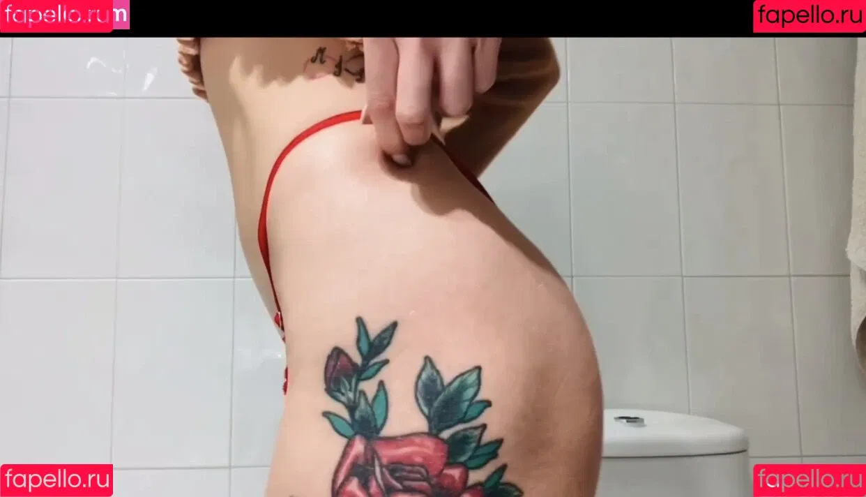 Melu Yoverno Onlyfans Photo Gallery 