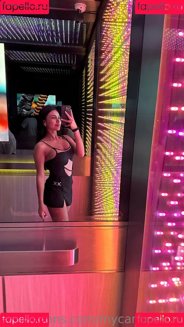 mycamimodel Onlyfans Photo Gallery 