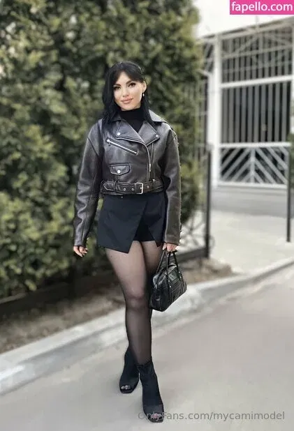 mycamimodel Onlyfans Photo Gallery 