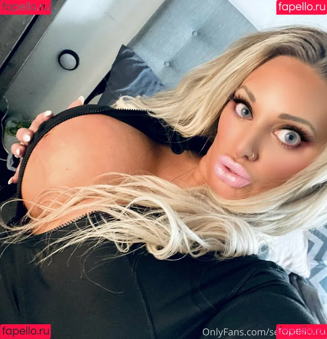 sexxystarr77 Onlyfans Photo Gallery 