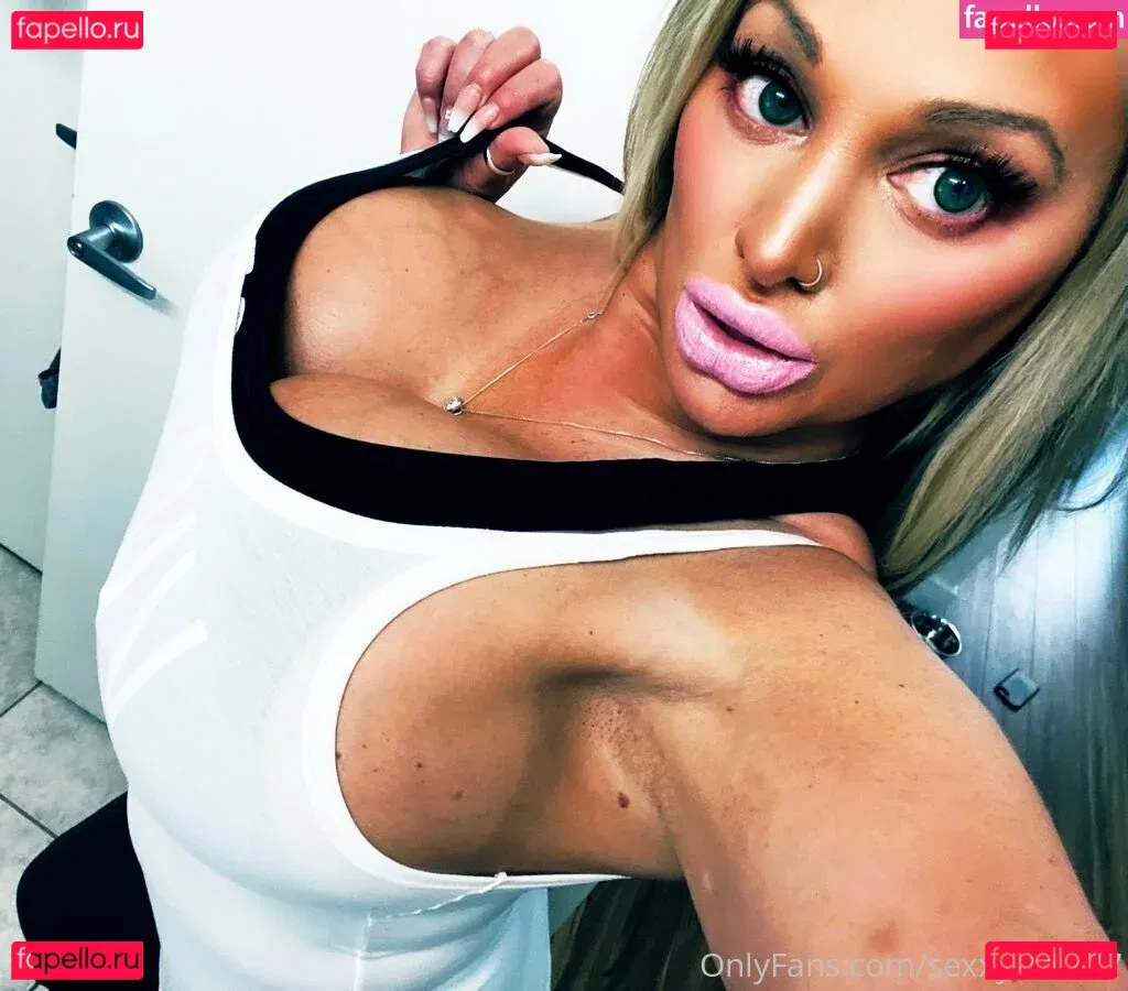 sexxystarr77 Onlyfans Photo Gallery 