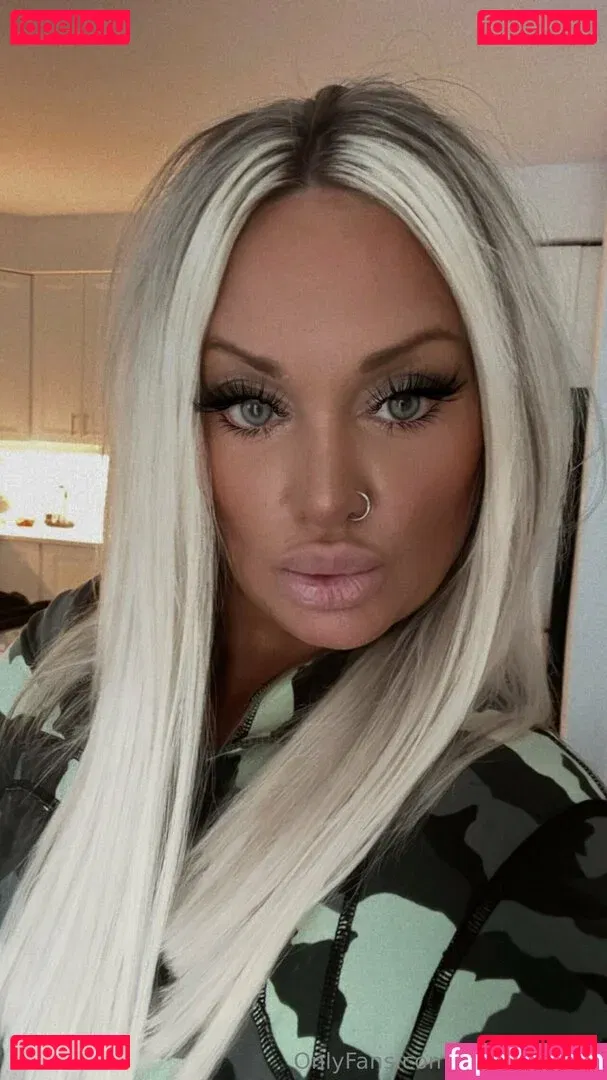 sexxystarr77 Onlyfans Photo Gallery 