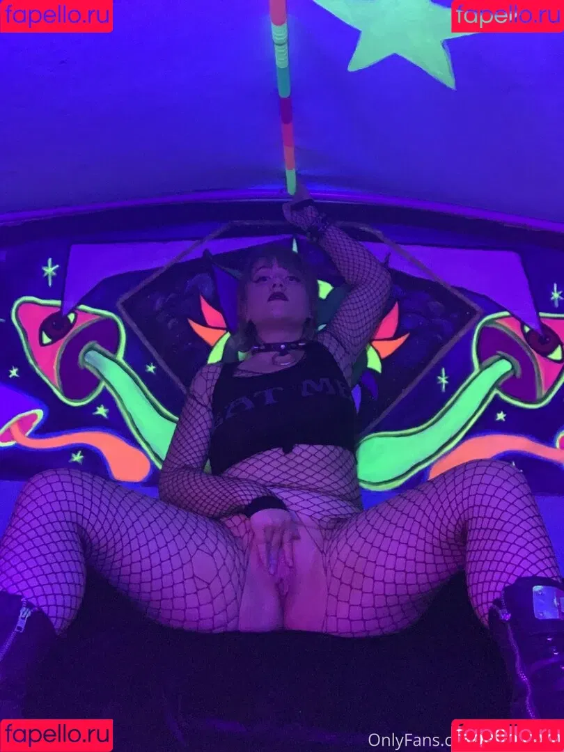laraleexxx Onlyfans Photo Gallery 