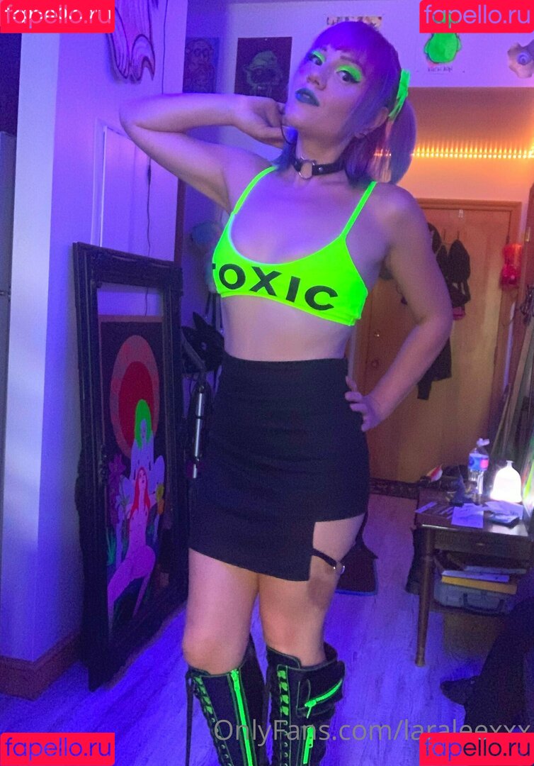 laraleexxx Onlyfans Photo Gallery 