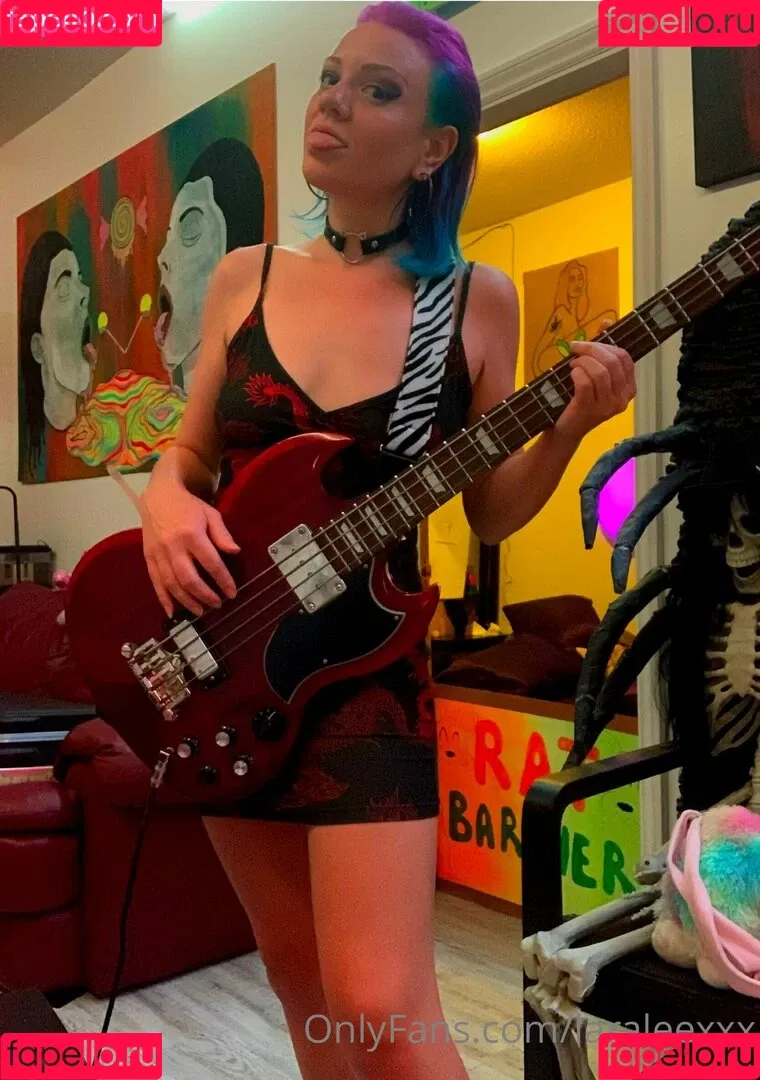 laraleexxx Onlyfans Photo Gallery 