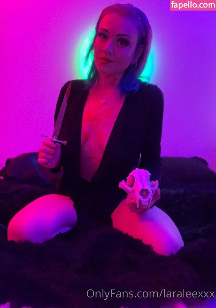 laraleexxx Onlyfans Photo Gallery 