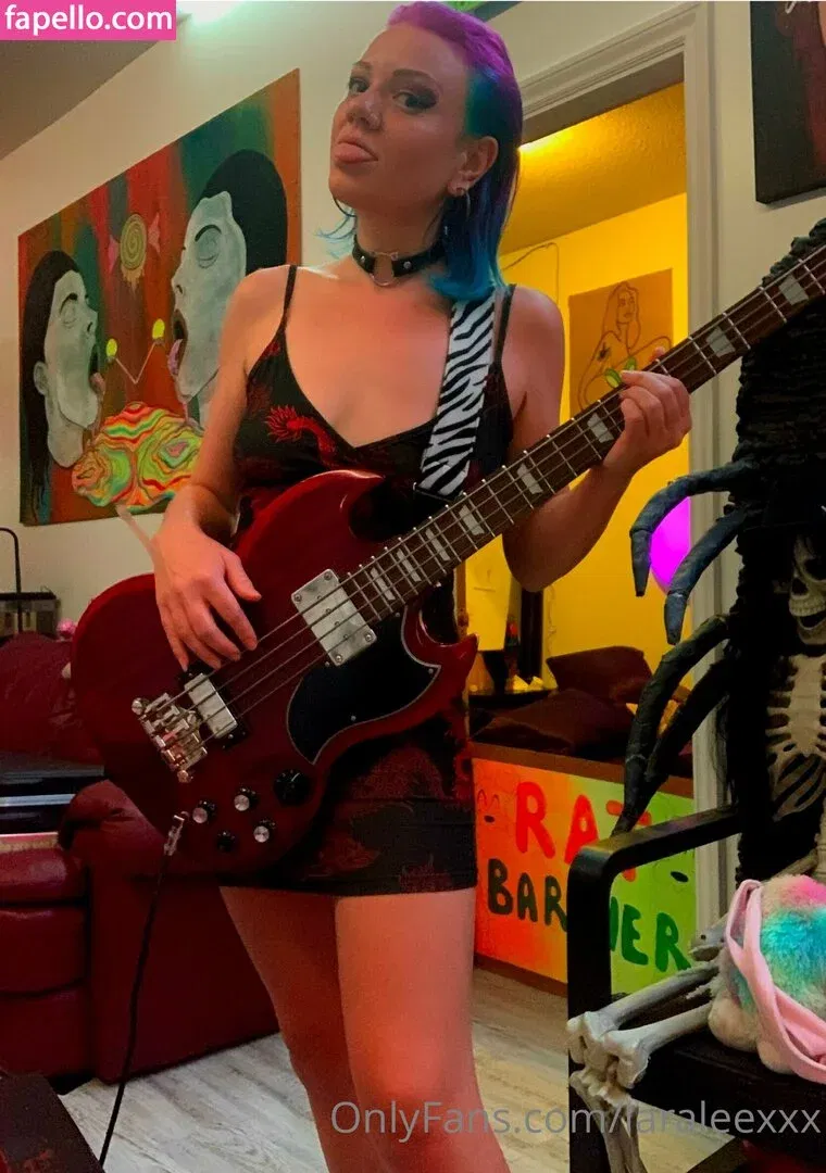 laraleexxx Onlyfans Photo Gallery 