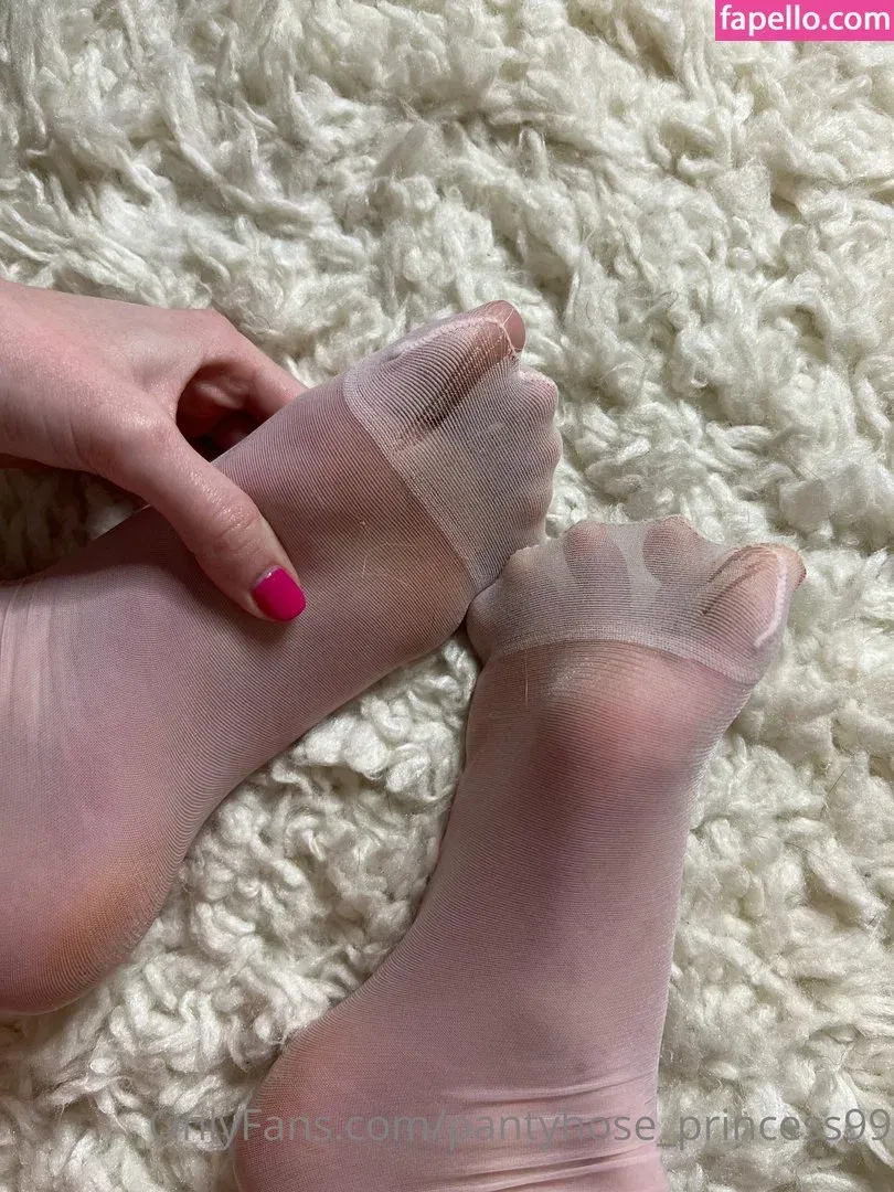 pantyhose_princess99 Onlyfans Photo Gallery 
