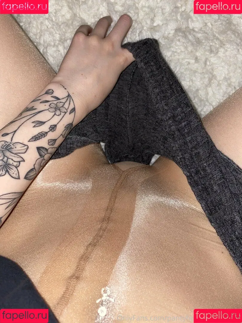 pantyhose_princess99 Onlyfans Photo Gallery 
