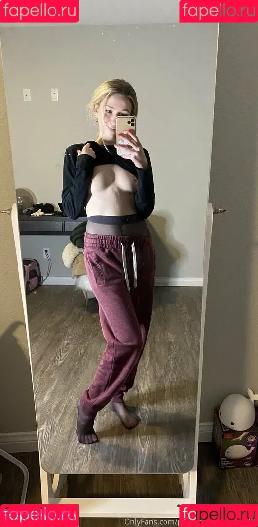 pantyhose_princess99 Onlyfans Photo Gallery 