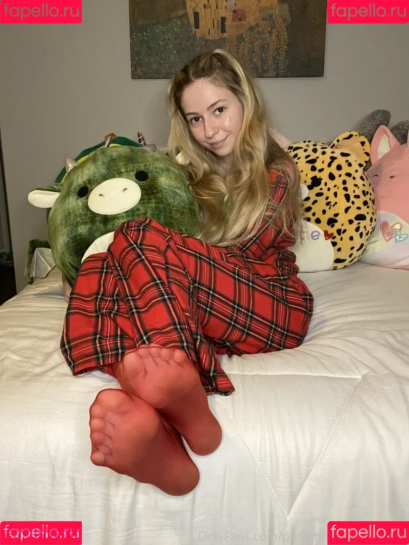 pantyhose_princess99 Onlyfans Photo Gallery 