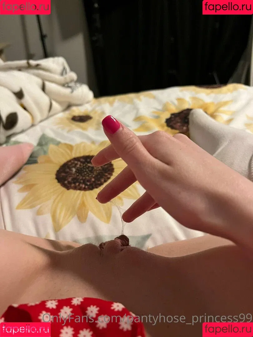 pantyhose_princess99 Onlyfans Photo Gallery 