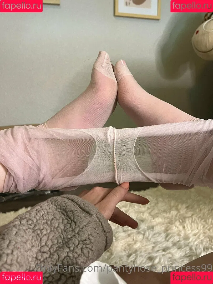 pantyhose_princess99 Onlyfans Photo Gallery 