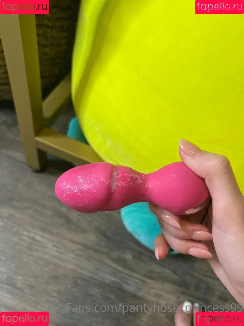 pantyhose_princess99 Onlyfans Photo Gallery 
