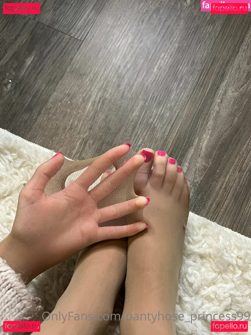 pantyhose_princess99 Onlyfans Photo Gallery 