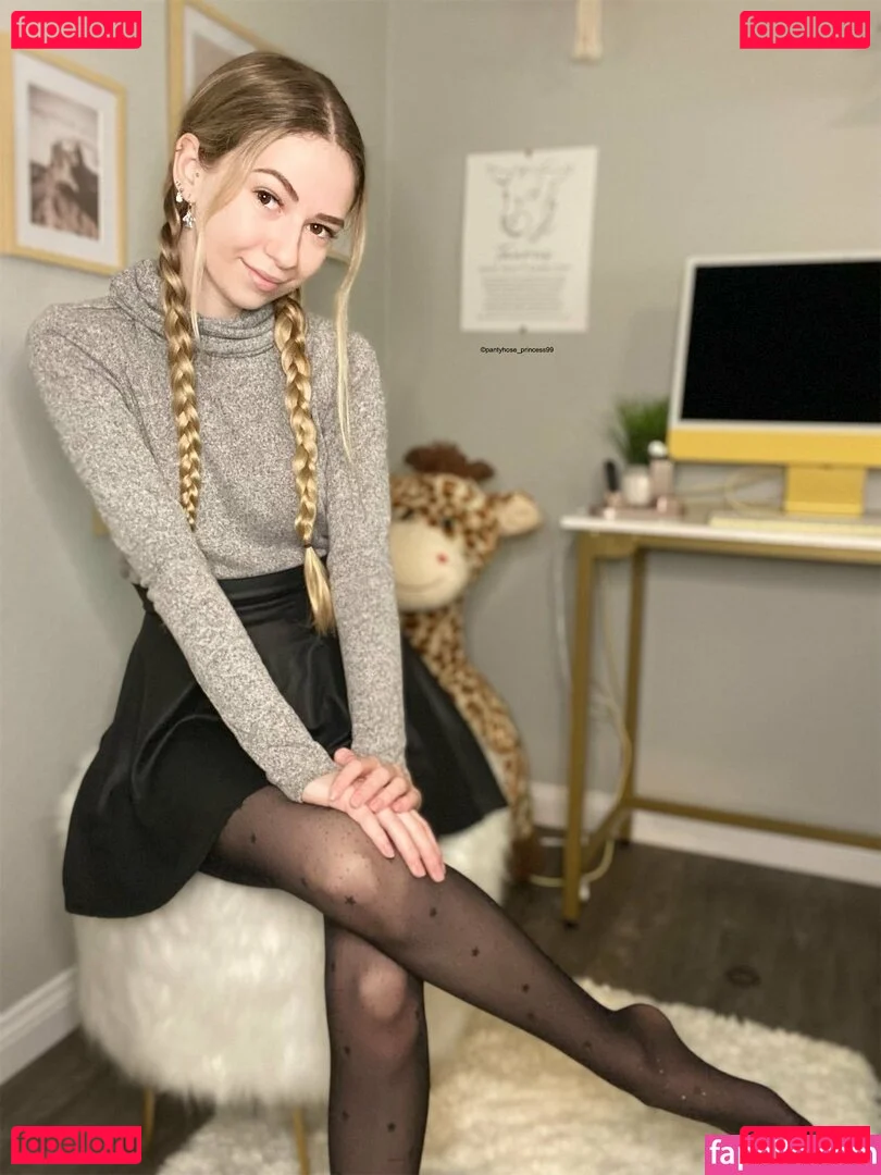 pantyhose_princess99 Onlyfans Photo Gallery 