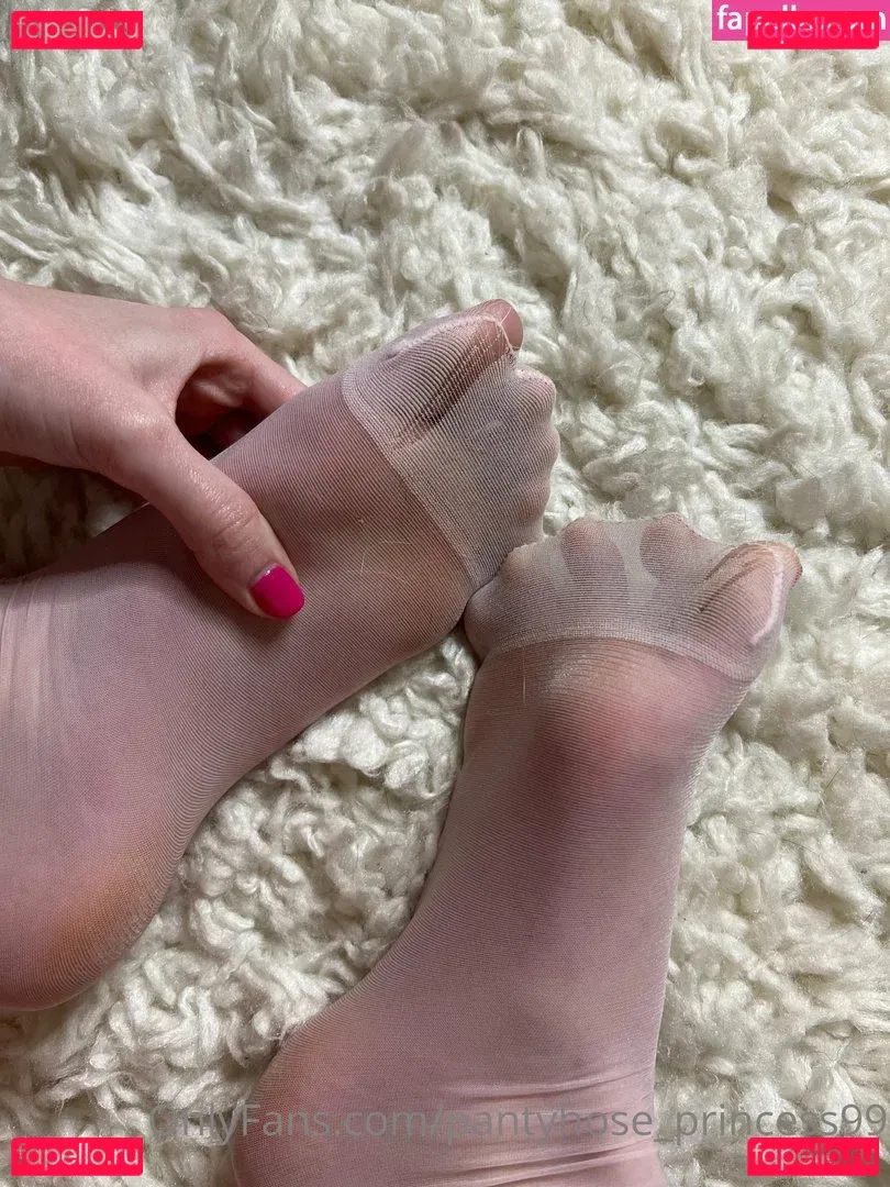 pantyhose_princess99 Onlyfans Photo Gallery 