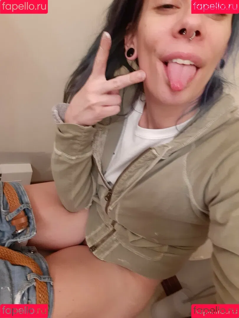 hippiefeet23 Onlyfans Photo Gallery 