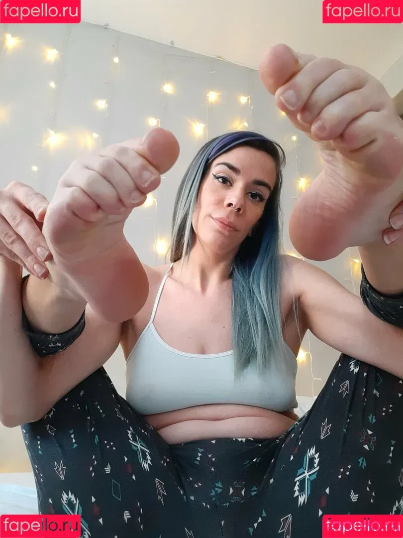 hippiefeet23 Onlyfans Photo Gallery 