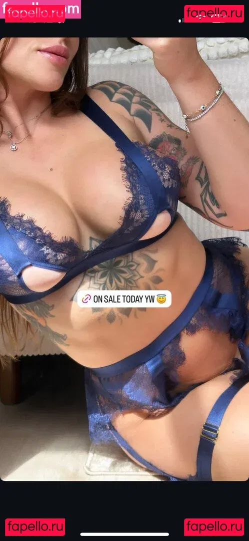 RobbieCal Onlyfans Photo Gallery 