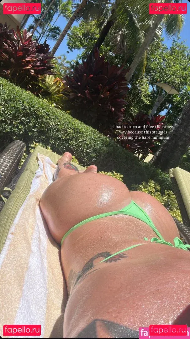 RobbieCal Onlyfans Photo Gallery 