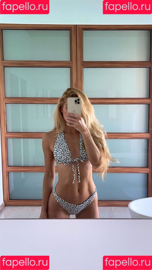 Pamela Reif Onlyfans Photo Gallery 