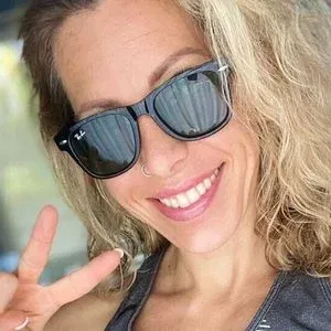 Kelly Jenson Onlyfans Photo Gallery 