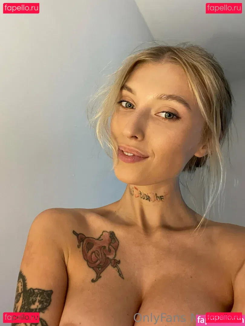 nausicaaa Onlyfans Photo Gallery 