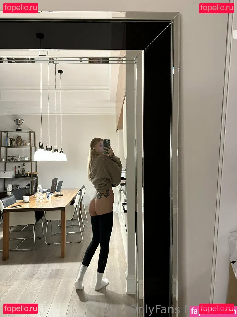 nausicaaa Onlyfans Photo Gallery 