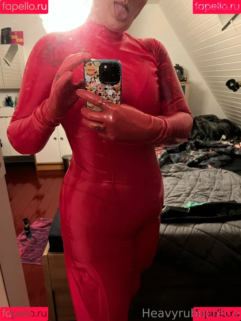 heavyrubberette Onlyfans Photo Gallery 