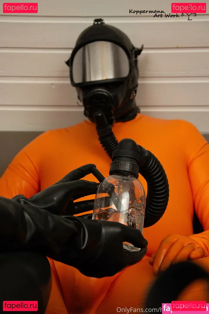 heavyrubberette Onlyfans Photo Gallery 