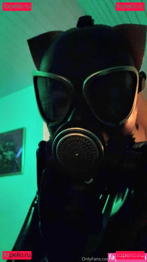 heavyrubberette Onlyfans Photo Gallery 