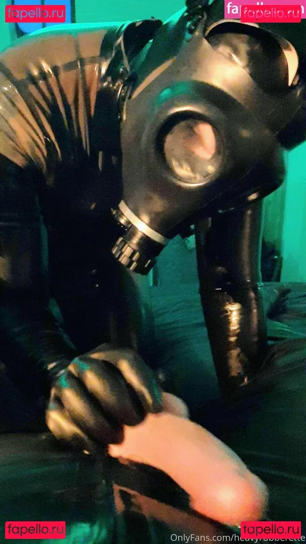 heavyrubberette Onlyfans Photo Gallery 