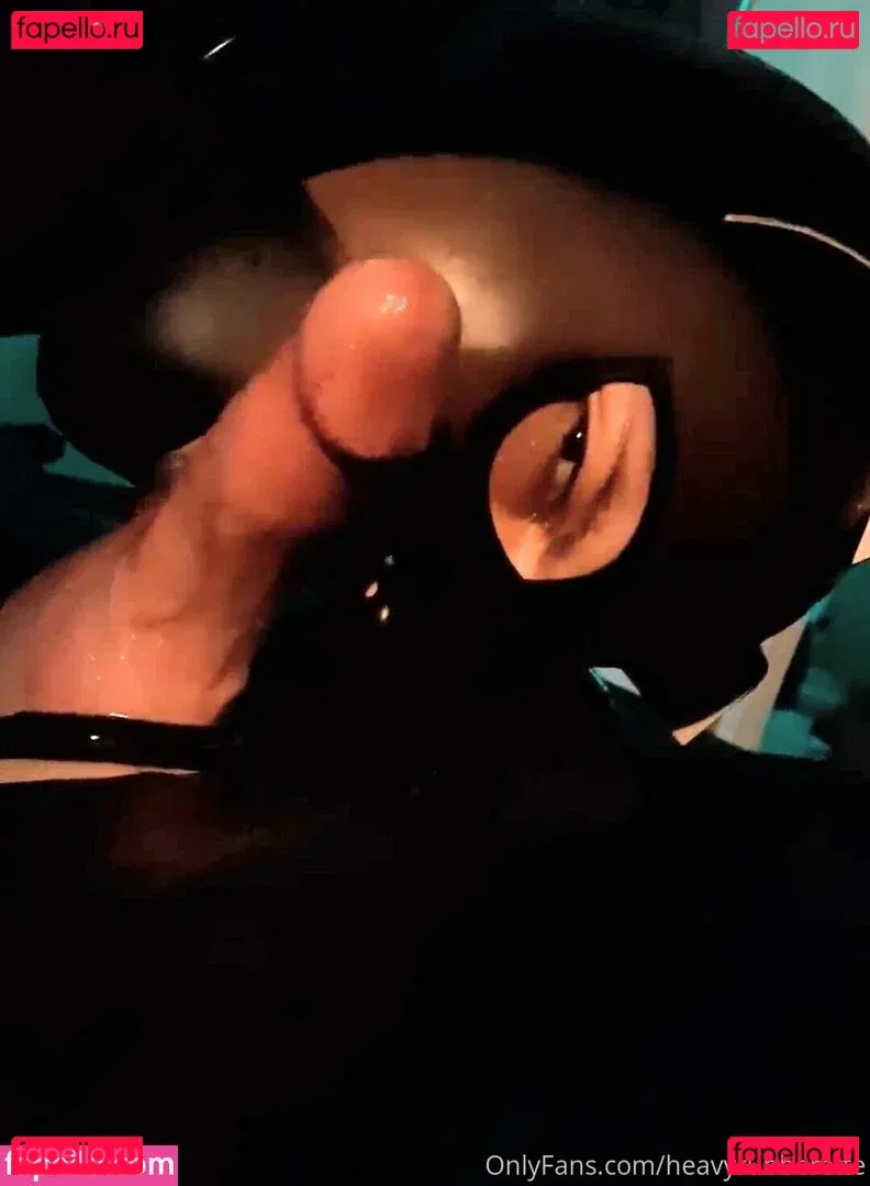 heavyrubberette Onlyfans Photo Gallery 