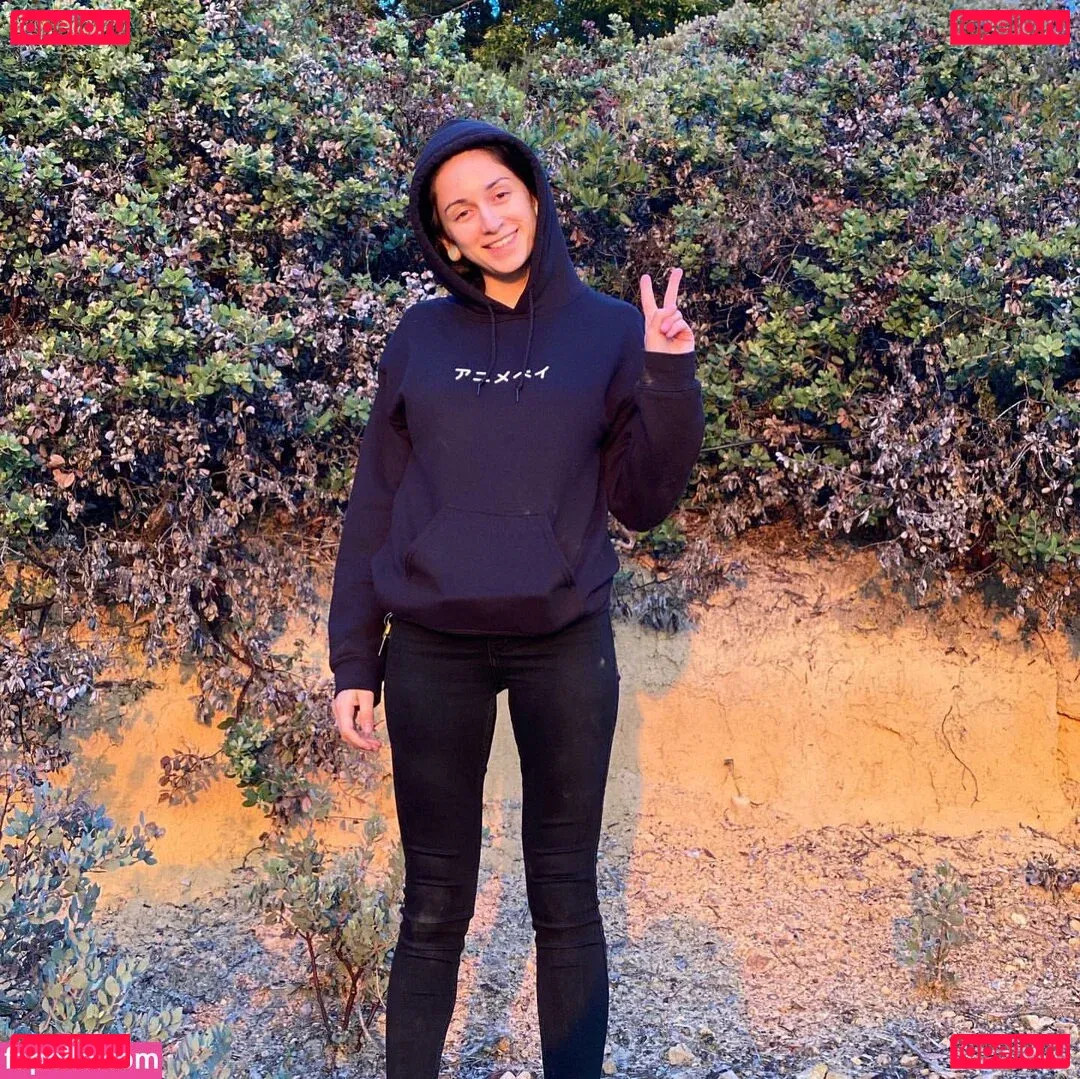 Yana Mori Onlyfans Photo Gallery 