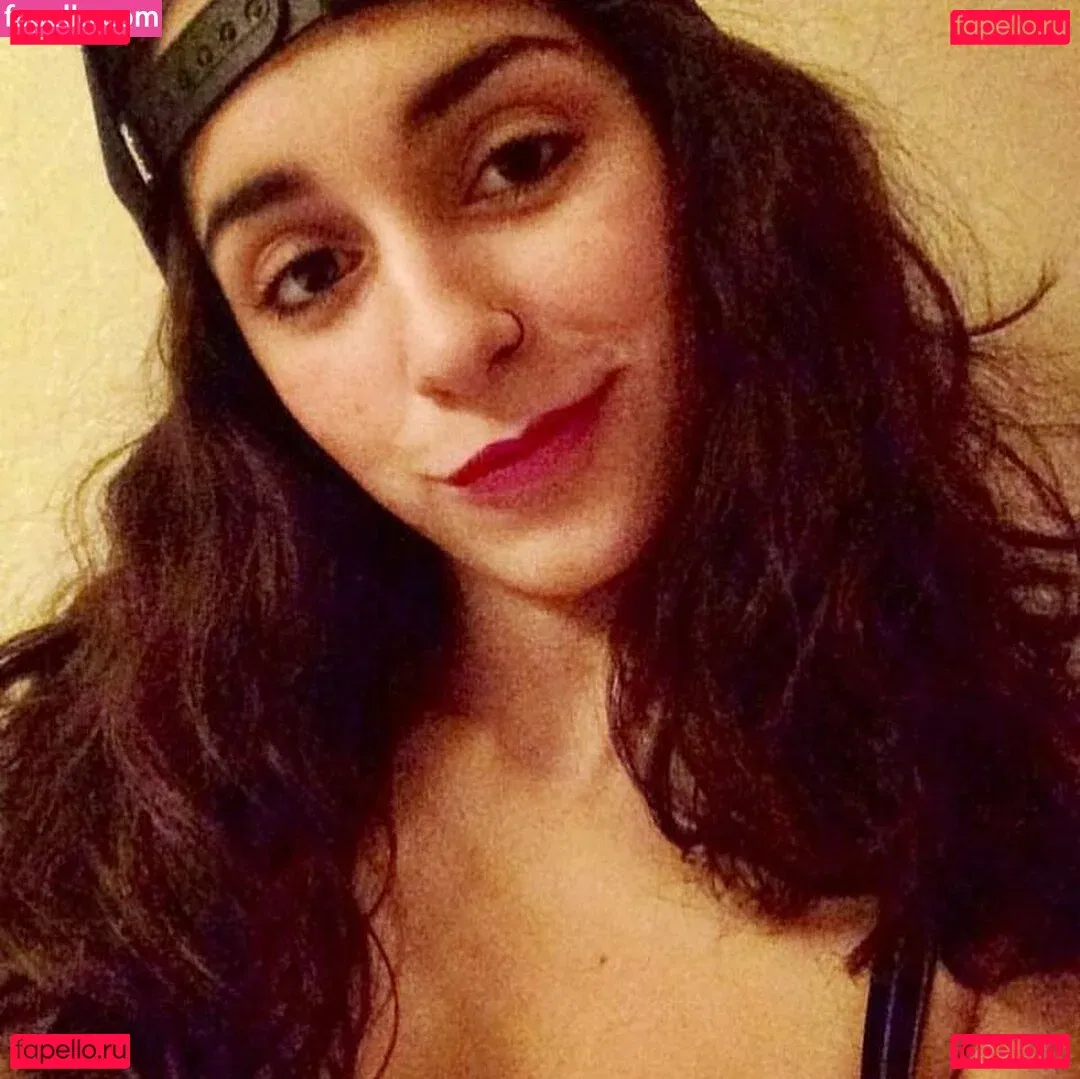 Yana Mori Onlyfans Photo Gallery 