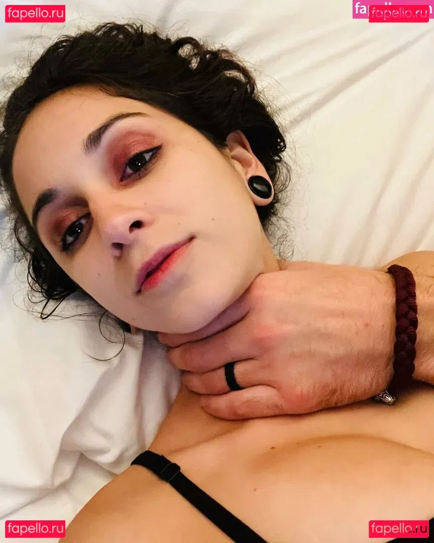 Yana Mori Onlyfans Photo Gallery 