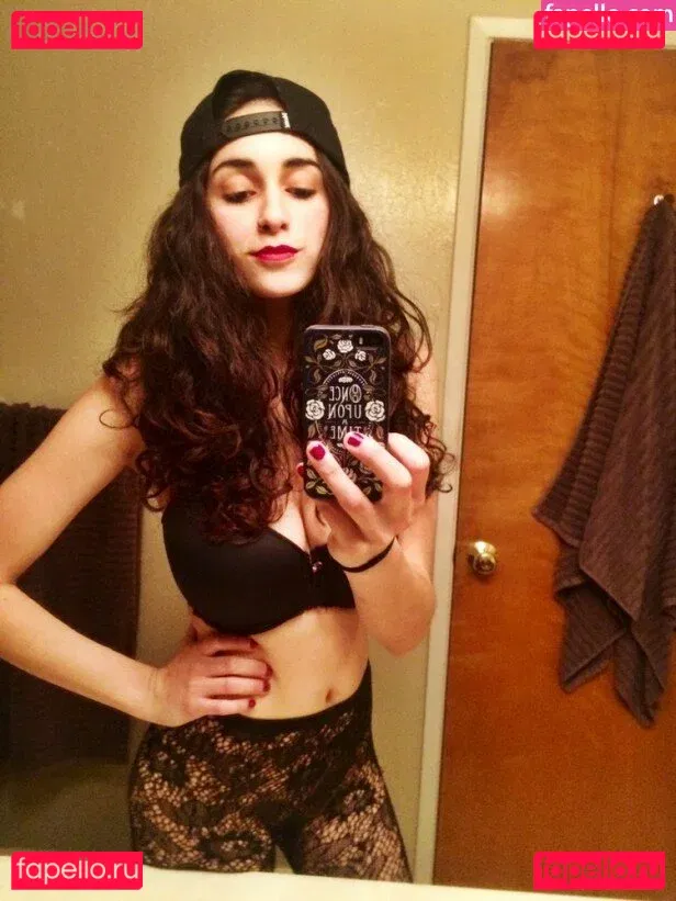 Yana Mori Onlyfans Photo Gallery 