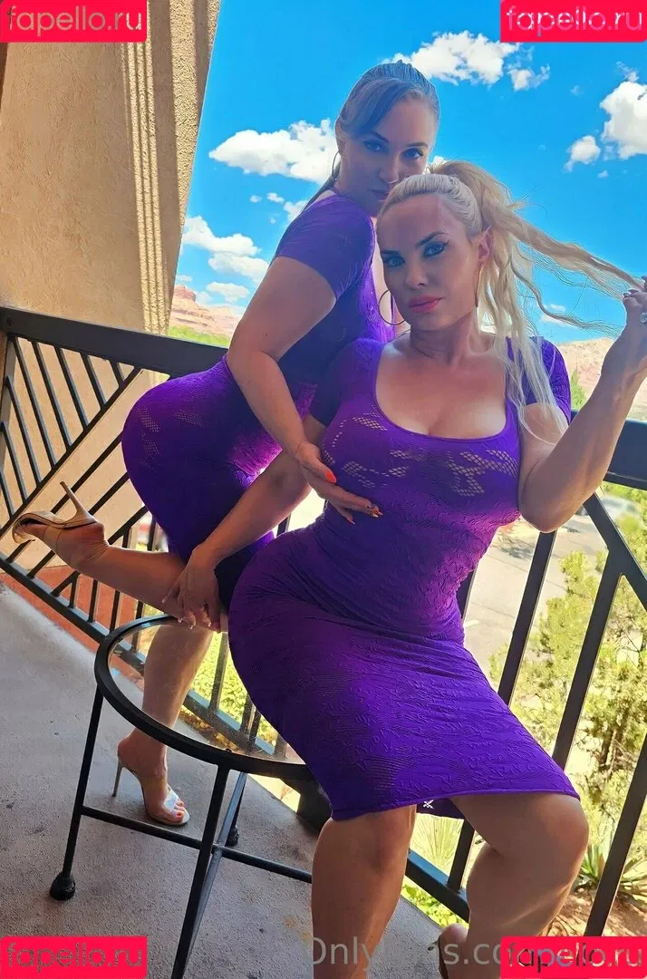 Nicole Coco Austin Onlyfans Photo Gallery 