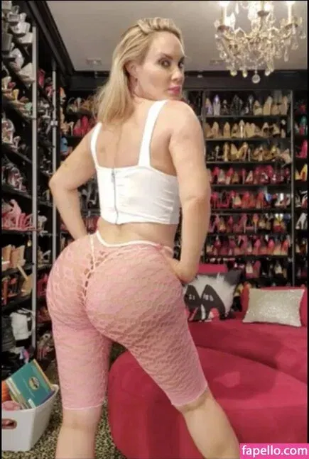 Nicole Coco Austin Onlyfans Photo Gallery 