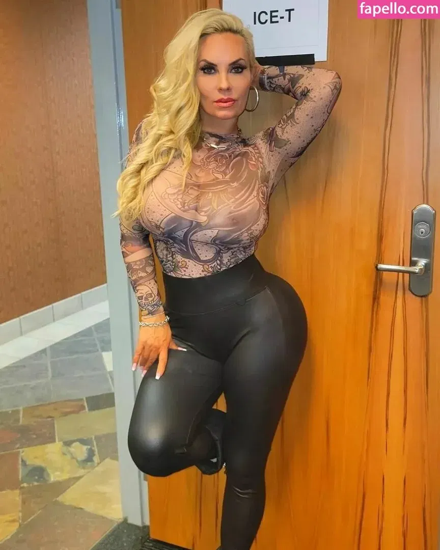 Nicole Coco Austin Onlyfans Photo Gallery 