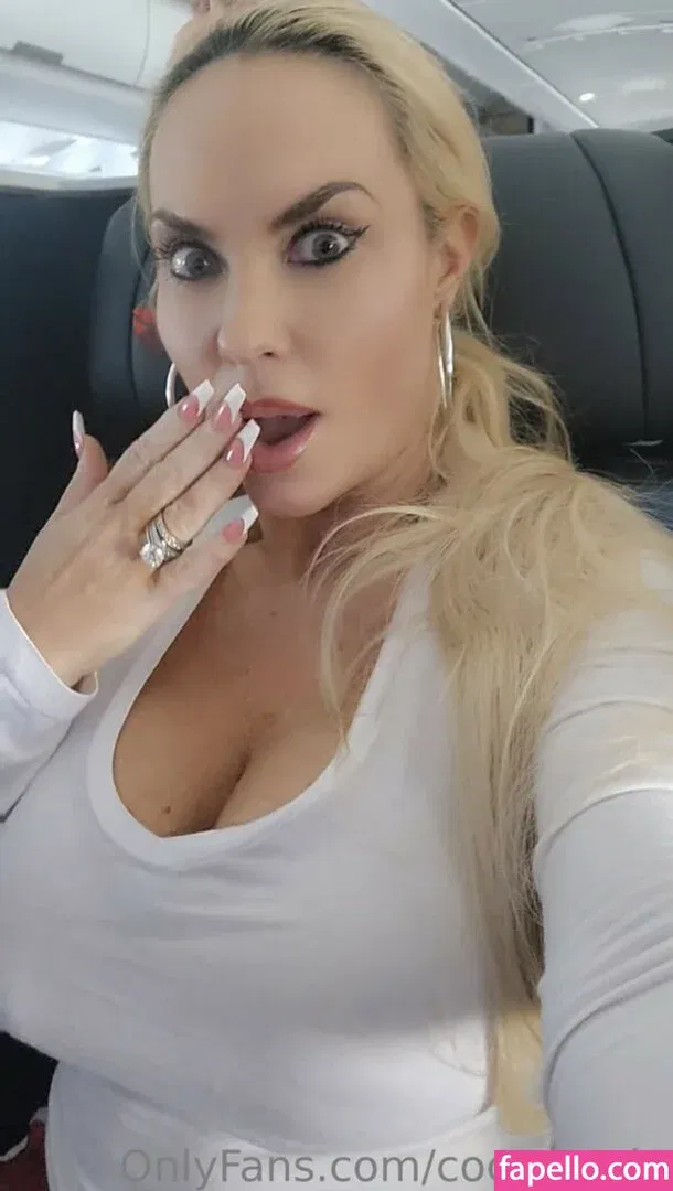 Nicole Coco Austin Onlyfans Photo Gallery 