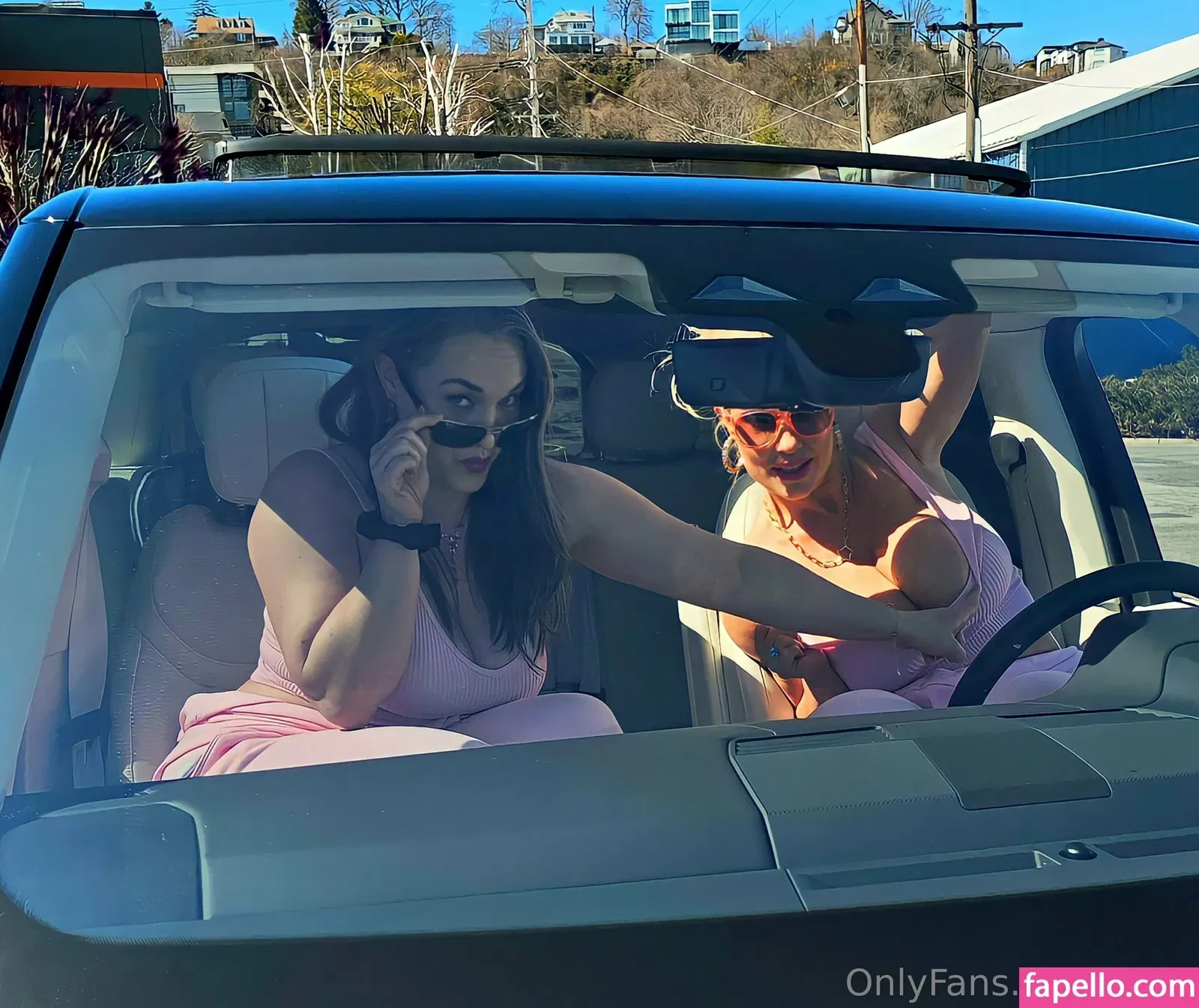 Nicole Coco Austin Onlyfans Photo Gallery 