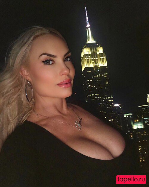 Nicole Coco Austin Onlyfans Photo Gallery 