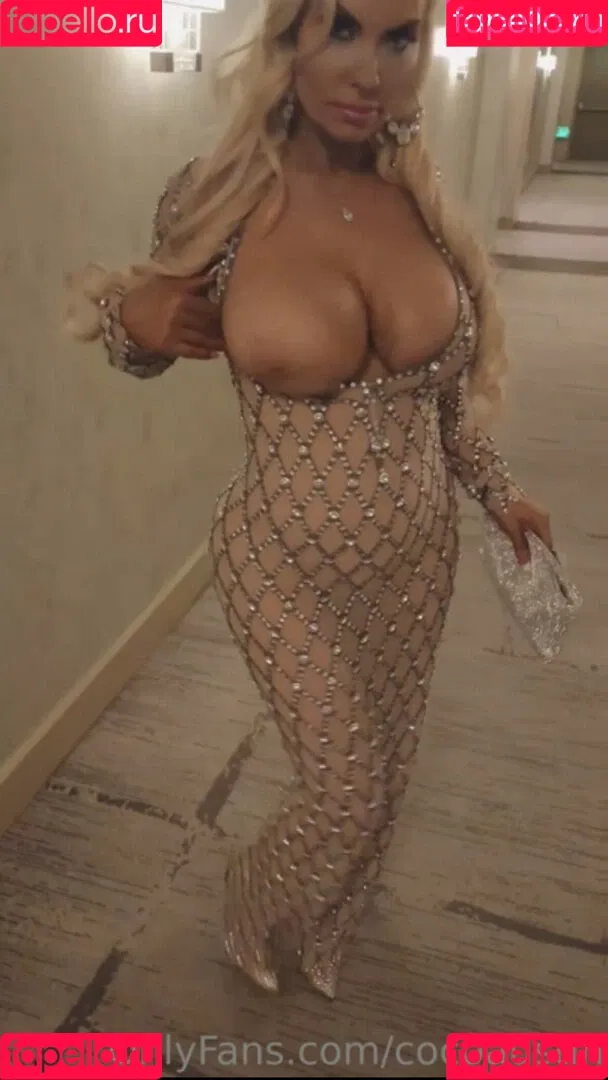 Nicole Coco Austin Onlyfans Photo Gallery 