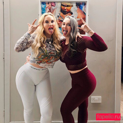 Nicole Coco Austin Onlyfans Photo Gallery 