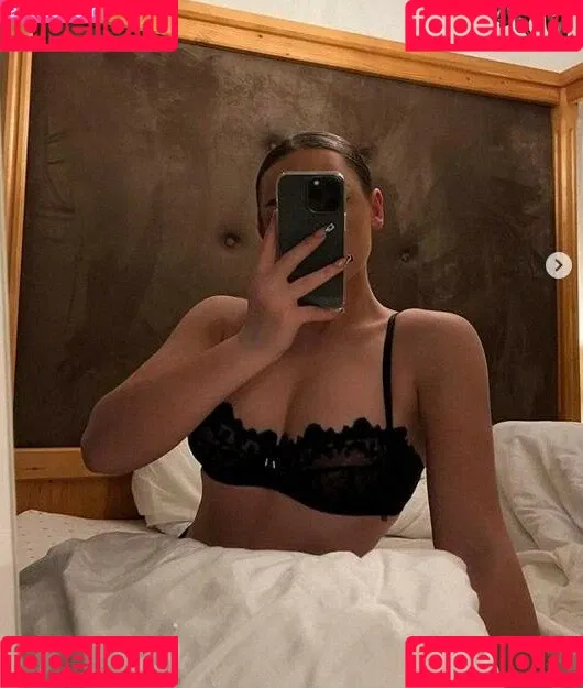 charlotte.maynard Onlyfans Photo Gallery 