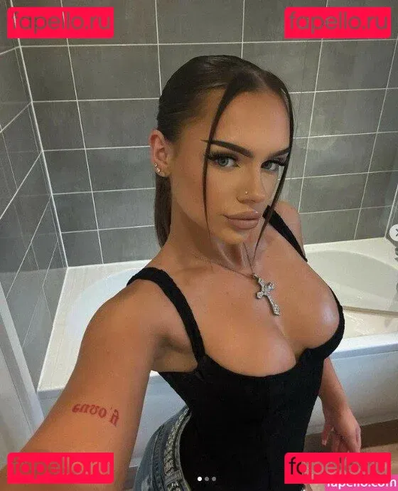 charlotte.maynard Onlyfans Photo Gallery 