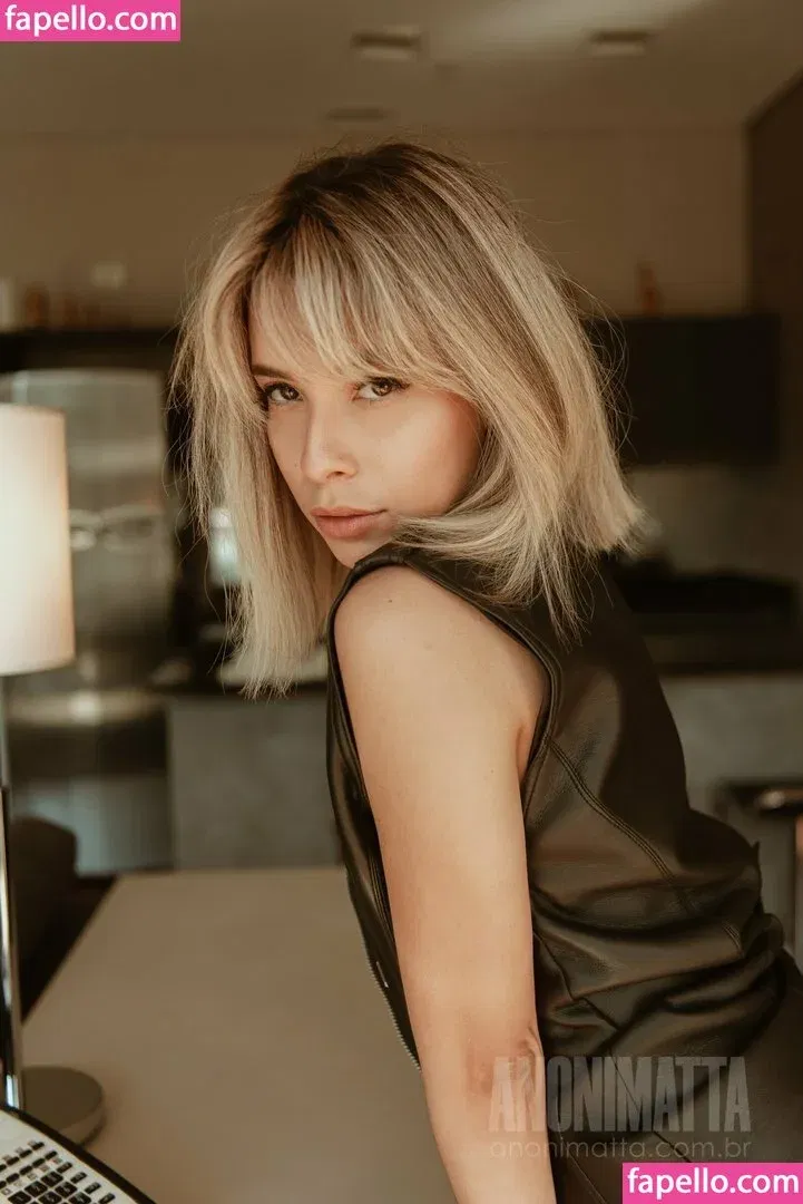 Giovanna Dias Onlyfans Photo Gallery 