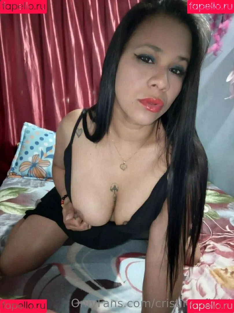 cristinaoficial Onlyfans Photo Gallery 